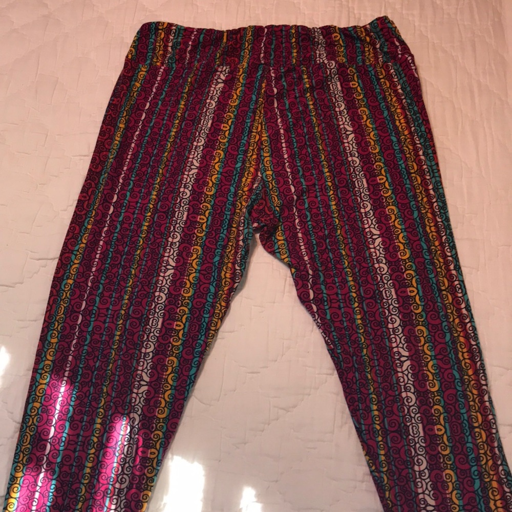Multicolor Patterned LuLaRoe Leggings